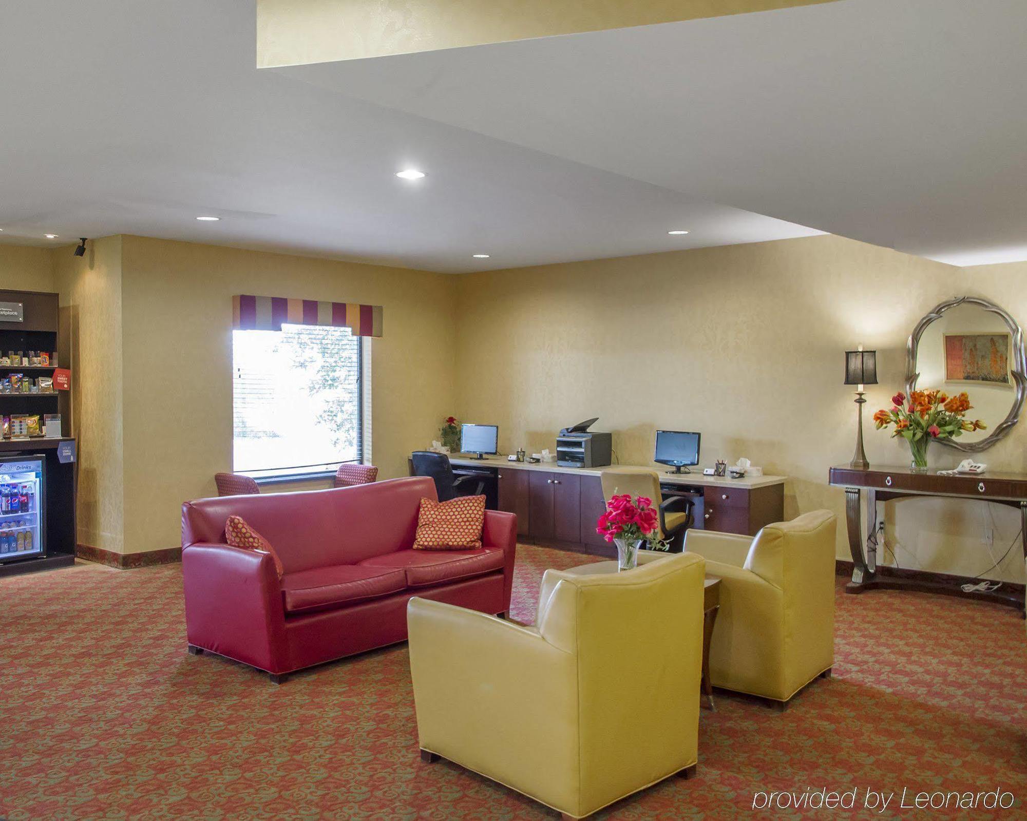 Comfort Suites Dayton-Wright Patterson Exterior foto